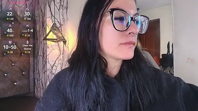 Snapshot of Zami_Escobar_of chatting on 11/23/25, 06:30 Zami Escobar of online show from 11/23/25, 06:30