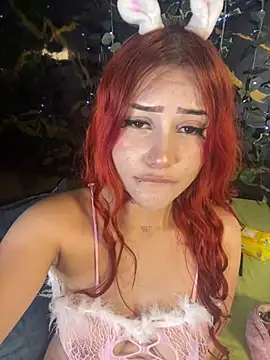Snapshot of Ashly_cutee chatting on 07/18/26, 11:08 Ashly cutee online show from 07/18/26, 11:08