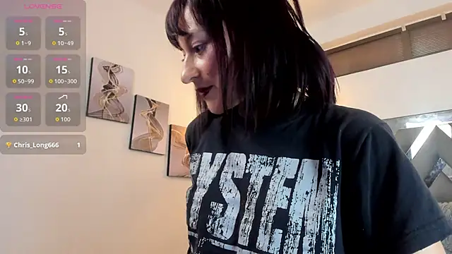 Snapshot of Candy_Hott7 chatting on 10/16/25, 09:16 Candy Hott7 online show from 10/16/25, 09:16