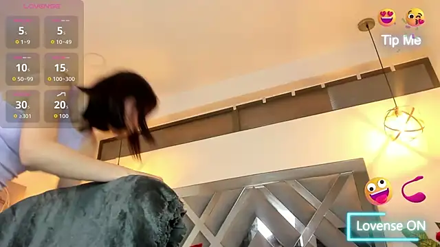 Snapshot of Candy_Hott7 chatting on 10/20/25, 07:58 Candy Hott7 online show from 10/20/25, 07:58