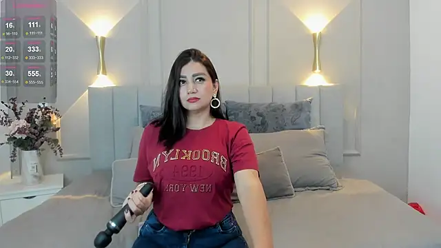 Snapshot of victoria_bourne chatting on 02/21/26, 07:04 victoria bourne online show from 02/21/26, 07:04