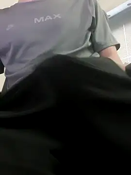 JayMac0 online show from 11/17/25, 02:56