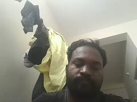 Snapshot of king_godgm chatting on 10/07/25, 03:53 king godgm online show from 10/07/25, 03:53