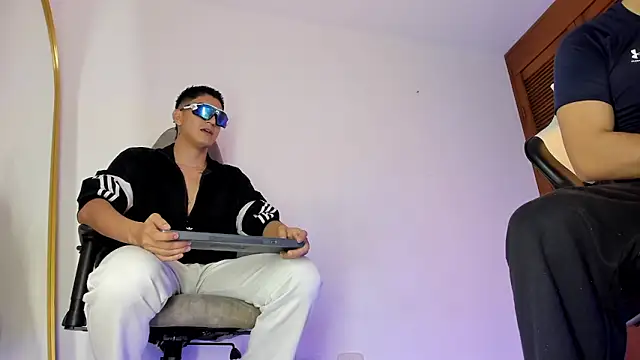 sotooliver3 online show from 01/15/26, 10:02