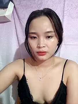 Lili lovely online show from 11/04/25, 02:10