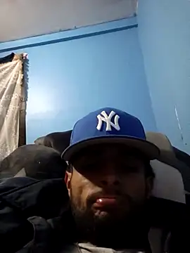 Snapshot of Vergudo19420 chatting on 11/11/25, 06:24 Vergudo19420 online show from 11/11/25, 06:24