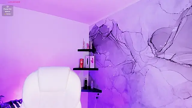 Lilokat  online show from 10/18/25, 02:36