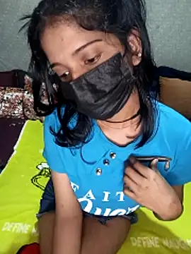 Snapshot of emali_baba chatting on 11/30/25, 04:27 emali baba online show from 11/30/25, 04:27