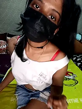 Snapshot of emali_baba chatting on 12/05/25, 05:20 emali baba online show from 12/05/25, 05:20