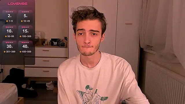 spider    man online show from 11/25/25, 04:51