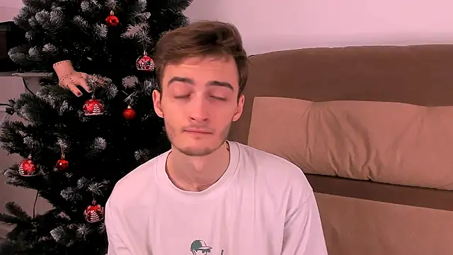 spider    man online show from 12/14/25, 04:34