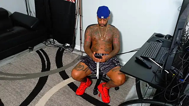 SLANGONDEMHOES online show from 11/04/25, 10:31