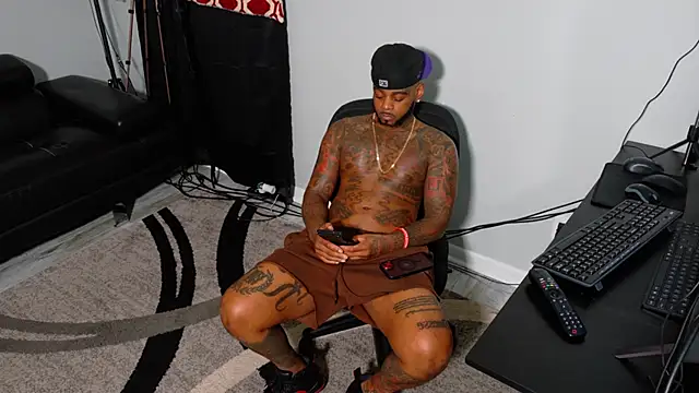 SLANGONDEMHOES online show from 11/20/25, 05:45