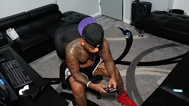 SLANGONDEMHOES online show from 02/18/26, 12:17