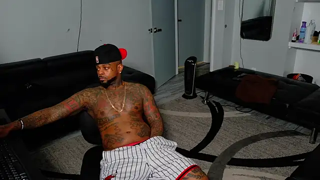 SLANGONDEMHOES online show from 04/05/26, 09:45