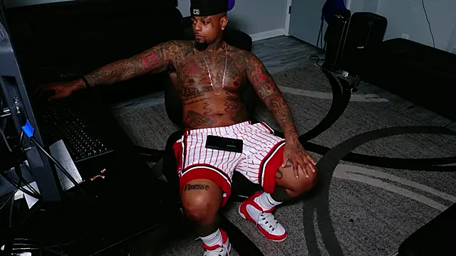SLANGONDEMHOES online show from 06/07/26, 12:48