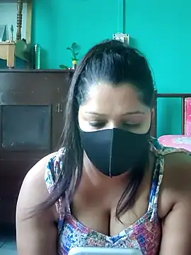 Snapshot of Hottie_couple69 chatting on 09/25/25, 07:45 Hottie couple69 online show from 09/25/25, 07:45