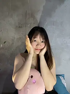 Hinne07 online show from 12/05/25, 02:31