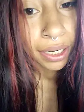 Pocahontas tw online show from 11/18/25, 02:43