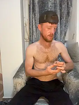 Snapshot of bailey_mcvicar chatting on 10/26/25, 05:02 bailey mcvicar online show from 10/26/25, 05:02