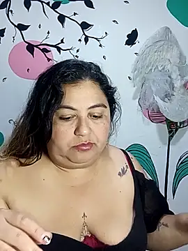 curvy diva  online show from 11/07/25, 09:53