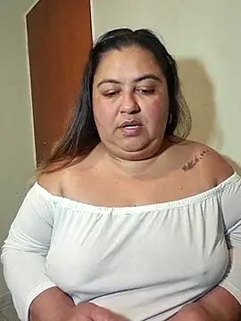 curvy diva  online show from 03/28/26, 11:15