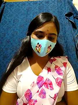 mini-queen online show from 11/05/25, 04:29