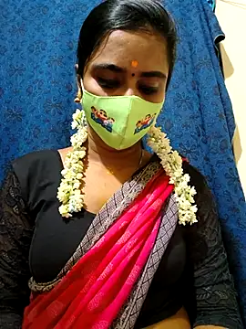 mini-queen online show from 11/15/25, 06:48