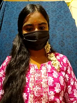 mini-queen online show from 12/05/25, 05:53