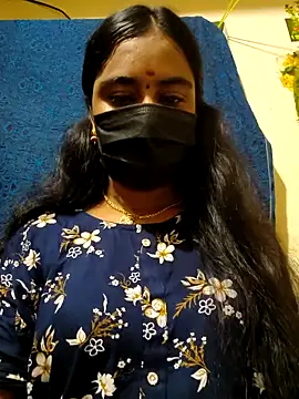 mini-queen online show from 04/13/26, 04:56