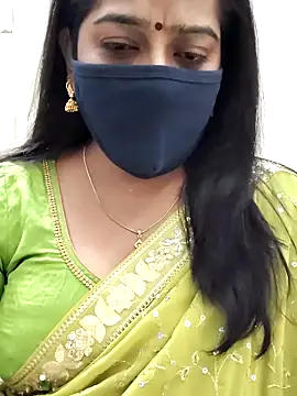 saritha29 online show from 12/19/25, 11:28