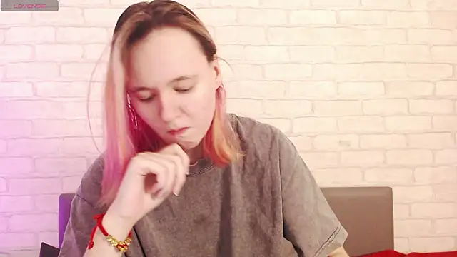 Ericha Stone online show from 02/27/26, 01:16