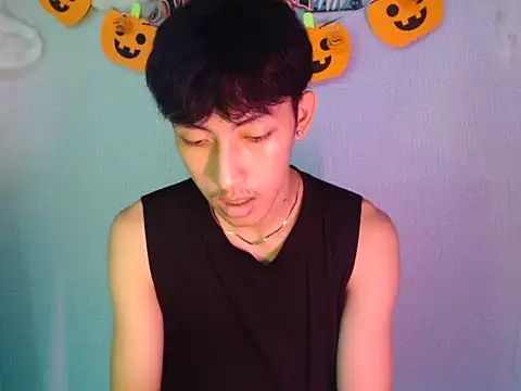 Make your ladyxx online show from 10/17/25, 06:49