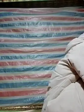 Snapshot of Georgia_here chatting on 11/30/25, 12:36 Georgia here online show from 11/30/25, 12:36