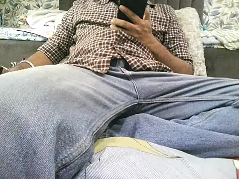 sexypunjabi26 online show from 03/25/26, 07:47