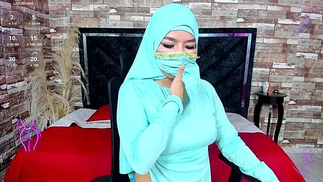 Amal Bakir online show from 11/28/25, 12:24