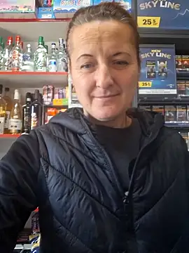 Fluturas2 online show from 10/22/25, 08:25