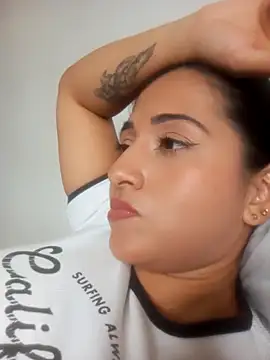 Alisson Morgann online show from 10/30/25, 05:24