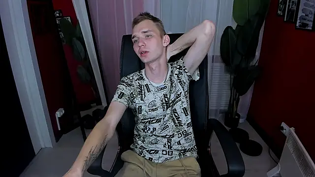 Snapshot of TimBlaks chatting on 10/01/25, 05:30 TimBlaks online show from 10/01/25, 05:30