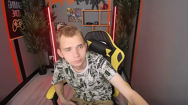 Snapshot of TimBlaks chatting on 10/06/25, 03:42 TimBlaks online show from 10/06/25, 03:42