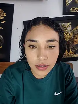 AmberGold- online show from 11/13/25, 09:36