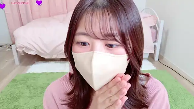 Snapshot of Haru_chiii chatting on 11/27/25, 06:37 Haru chiii online show from 11/27/25, 06:37