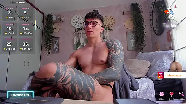 estebandi do online show from 11/14/25, 08:07