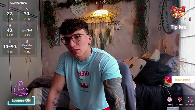 estebandi do online show from 12/20/25, 08:38