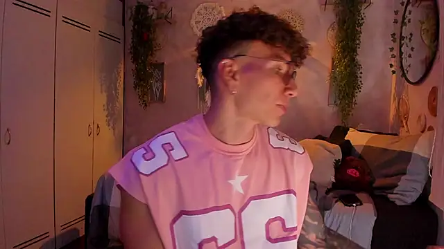 estebandi do online show from 01/18/26, 03:21