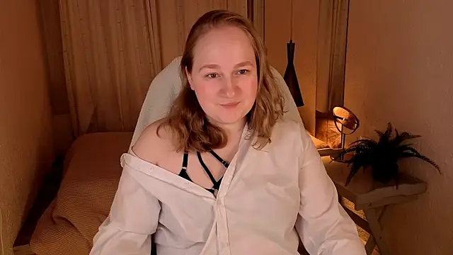 Kitty Rest  online show from 05/18/26, 01:39