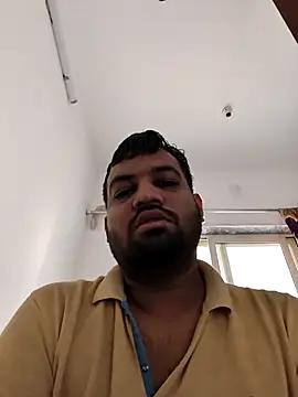 Snapshot of vinay_smalldick chatting on 12/14/25, 02:28 vinay smalldick online show from 12/14/25, 02:28