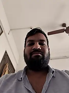 Snapshot of vinay_smalldick chatting on 01/10/26, 02:46 vinay smalldick online show from 01/10/26, 02:46