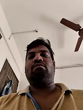 Snapshot of vinay_smalldick chatting on 01/12/26, 04:18 vinay smalldick online show from 01/12/26, 04:18