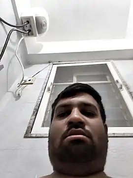 Snapshot of vinay_smalldick chatting on 01/15/26, 03:49 vinay smalldick online show from 01/15/26, 03:49